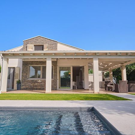 Villa Sicilia ラスカリ エクステリア 写真